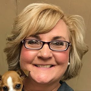 Meet your Posher, Sandy